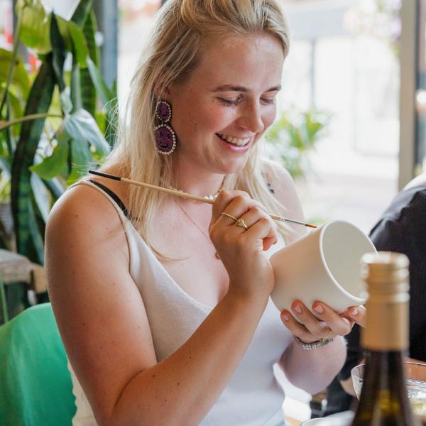 Kolibri Creatives | Malset zum Bemalen von 4 Blumentöpfen + Orchideen | Für 4 Personen | Anfänger-Künstler